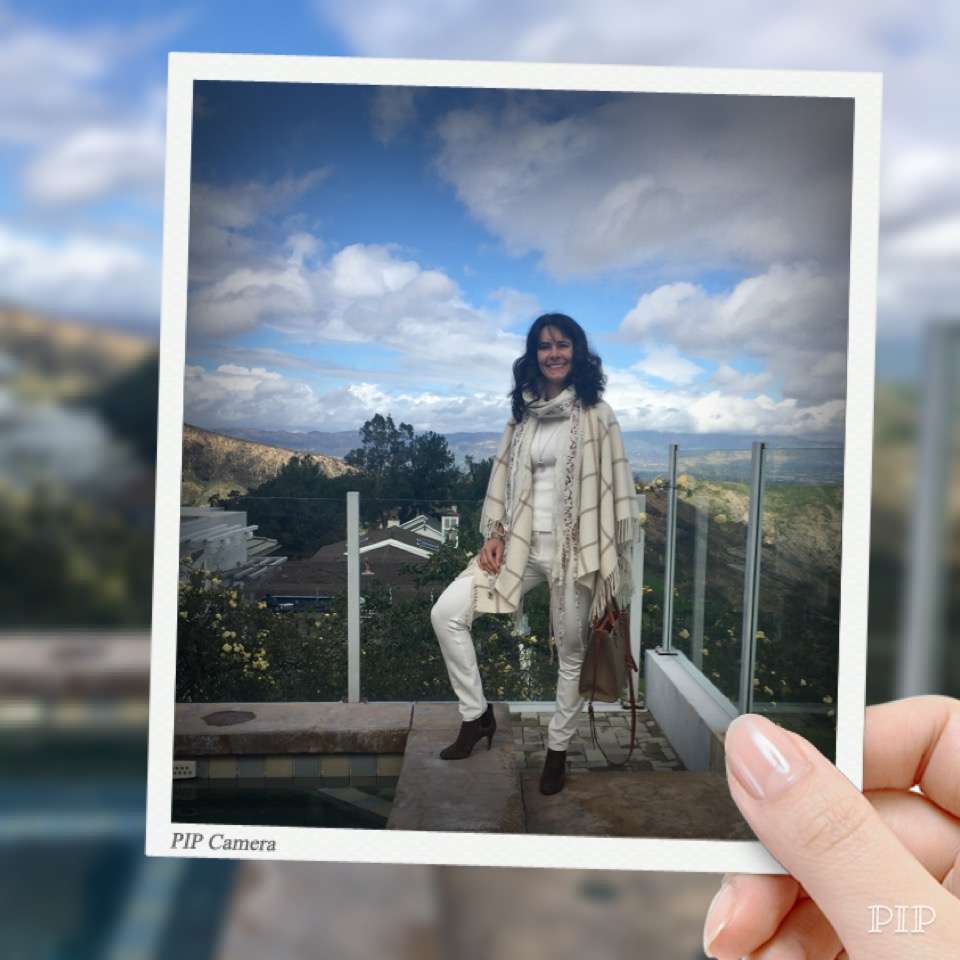 Alpaca poncho - natural fiber blend, one size, crafted by Norsk Alpakka.