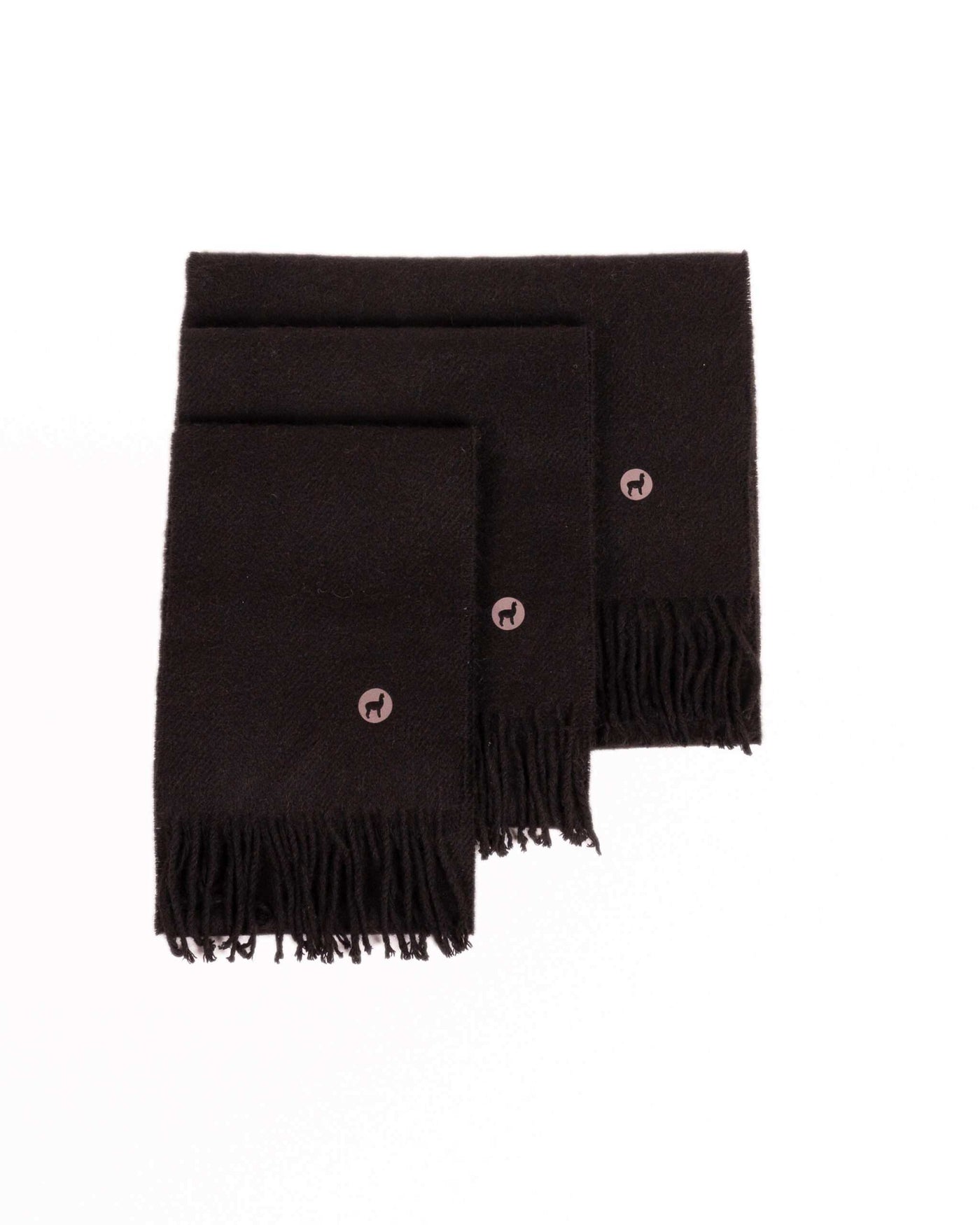 Discover premium alpaca scarves—soft, warm, and lightweight. Scandinavian luxury with fast shipping. Perfect as a gift or everyday elegance.